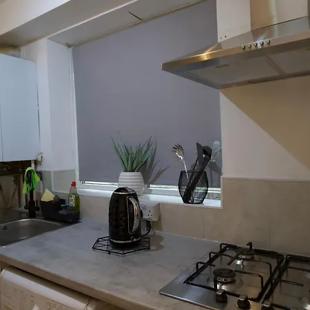 Luxury Wimbledon 2Bed Apartment Лондон Экстерьер фото